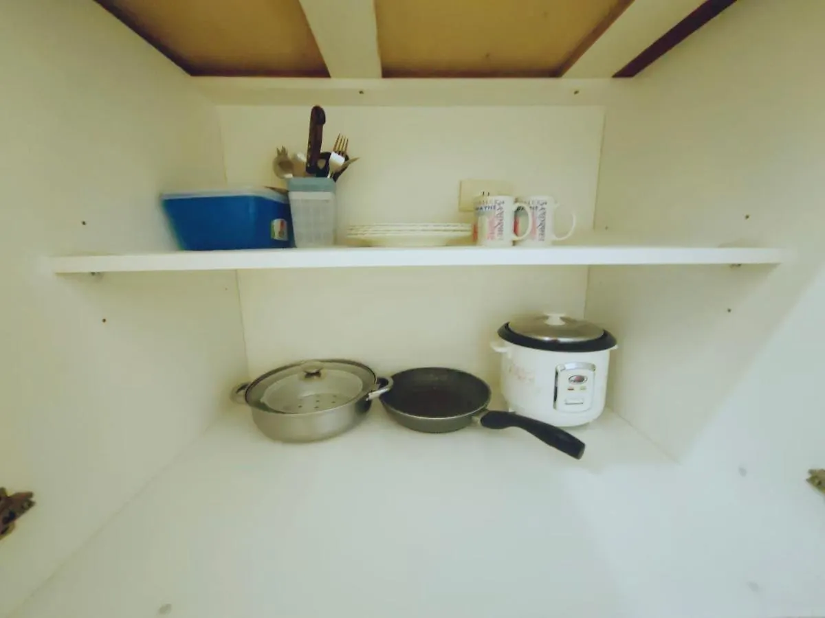 Crib'S Nr.Bgc Apartment Manila Philippines